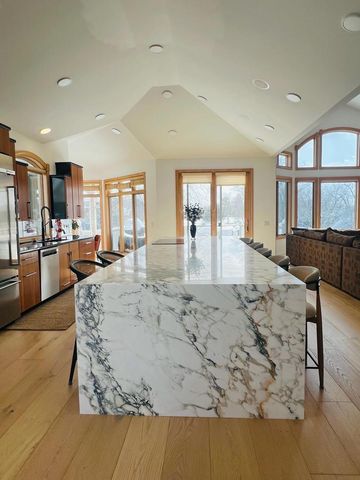 3466 Nappe Drive, Middleton, WI 53562