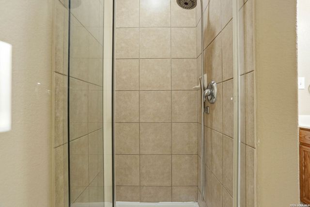 2930 Sunday Song, San Antonio, TX 78245