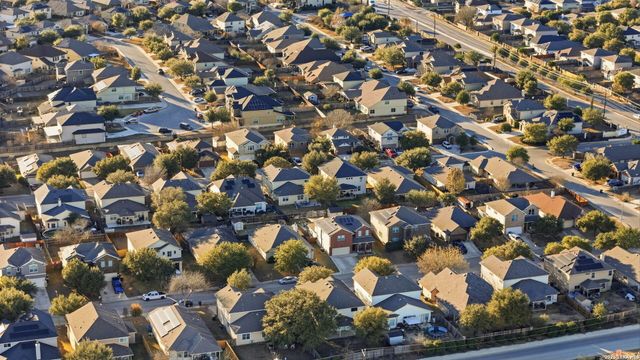 2930 Sunday Song, San Antonio, TX 78245