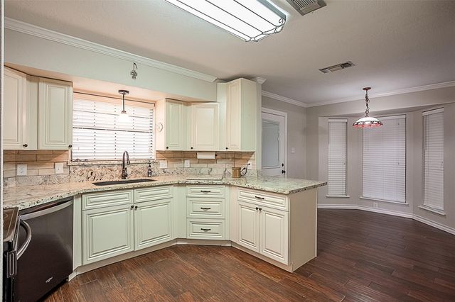 12770 Satinwood Lane, Beaumont, TX 77713
