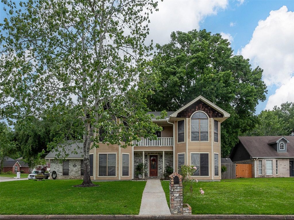 12770 Satinwood Lane, Beaumont, TX 77713