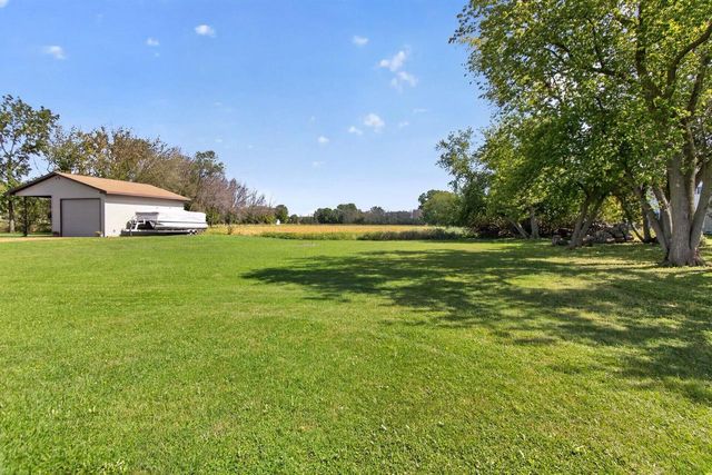 317 S 5TH AVENUE, Winneconne, WI 54986