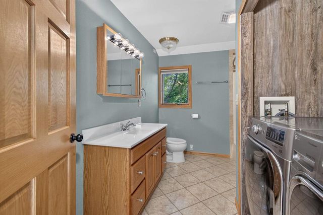 317 S 5TH AVENUE, Winneconne, WI 54986
