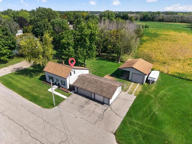 317 S 5TH AVENUE, Winneconne, WI 54986