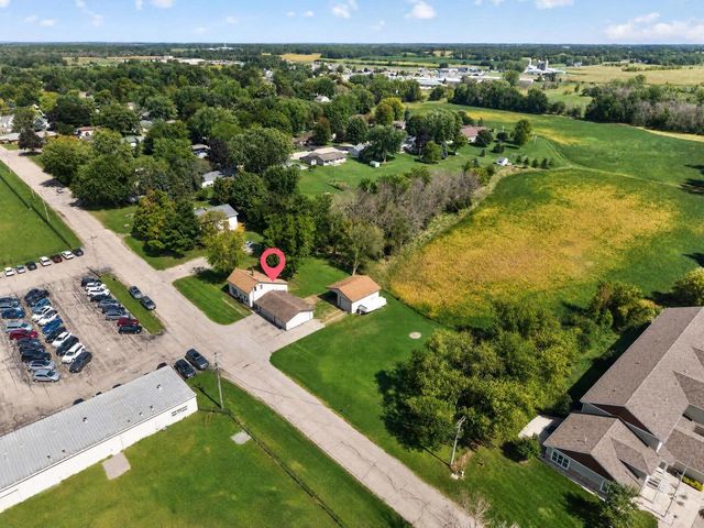317 S 5TH AVENUE, Winneconne, WI 54986