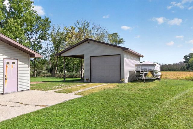 317 S 5TH AVENUE, Winneconne, WI 54986