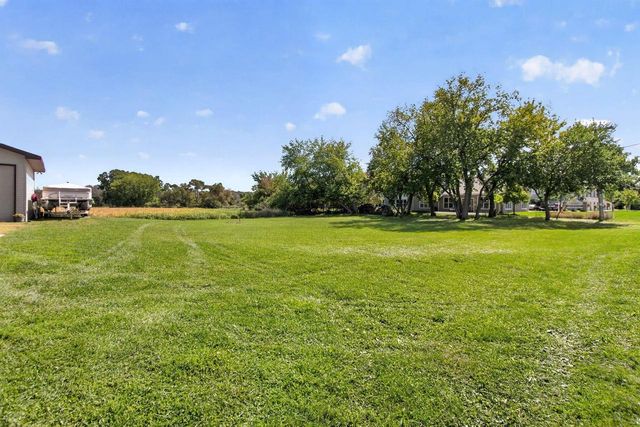 317 S 5TH AVENUE, Winneconne, WI 54986