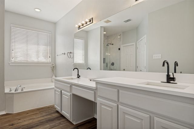2215 Quail Hollow Drive, Sachse, TX 75048