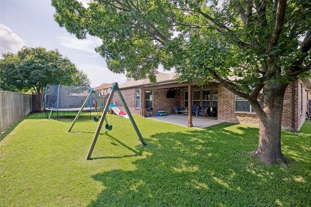 2215 Quail Hollow Drive, Sachse, TX 75048