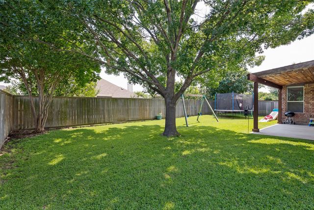 2215 Quail Hollow Drive, Sachse, TX 75048