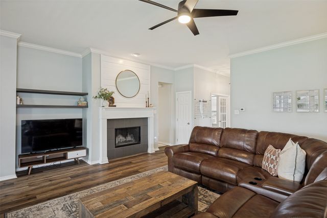 2215 Quail Hollow Drive, Sachse, TX 75048
