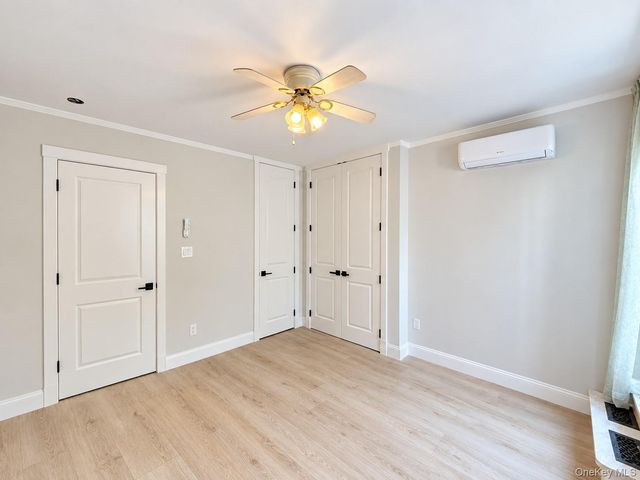 7252 Metropolitan Avenue 2B, Middle Village, NY 11379