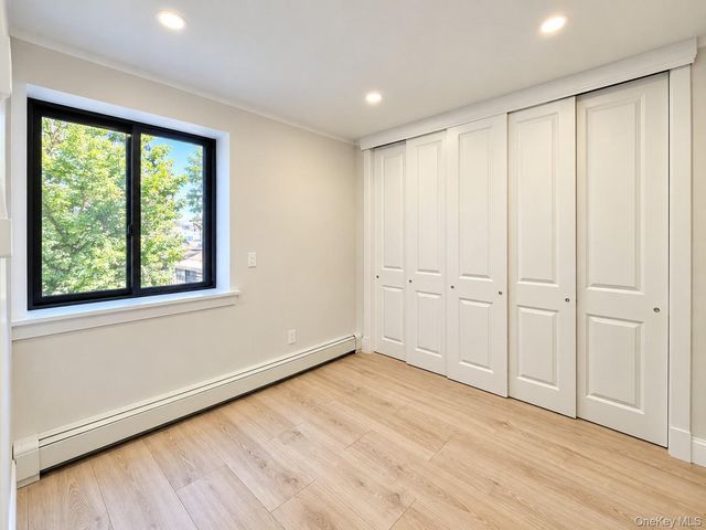 7252 Metropolitan Avenue 2B, Middle Village, NY 11379