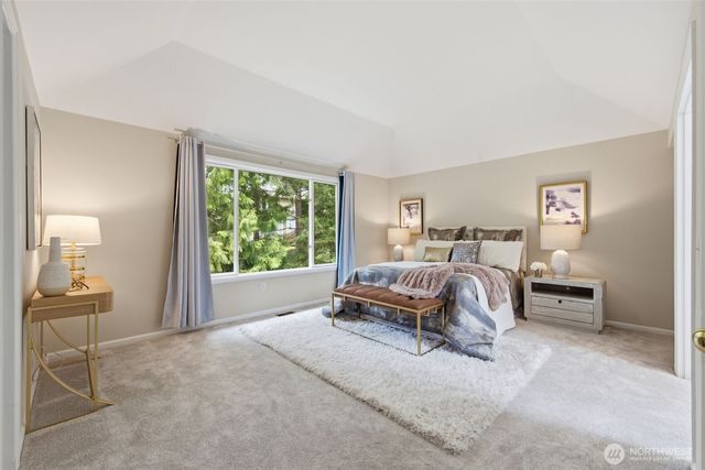 22226 NE 19th Street, Sammamish, WA 98074