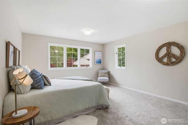 22226 NE 19th Street, Sammamish, WA 98074