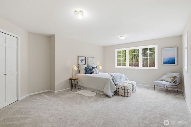 22226 NE 19th Street, Sammamish, WA 98074