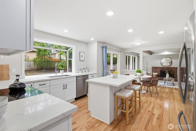 22226 NE 19th Street, Sammamish, WA 98074