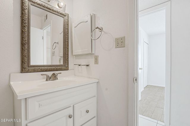 156 Lago Grande Dr Drive, Horizon City, TX 79928