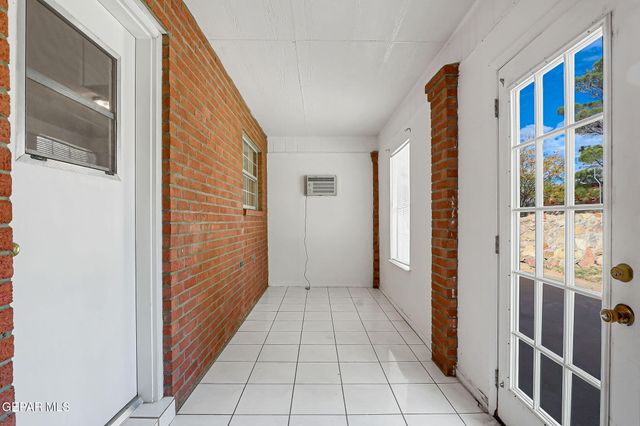 156 Lago Grande Dr Drive, Horizon City, TX 79928