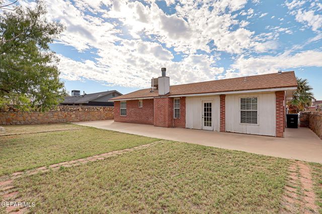 156 Lago Grande Dr Drive, Horizon City, TX 79928