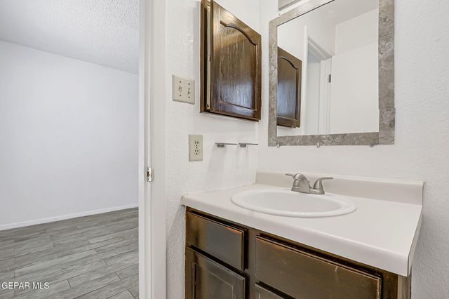 156 Lago Grande Dr Drive, Horizon City, TX 79928