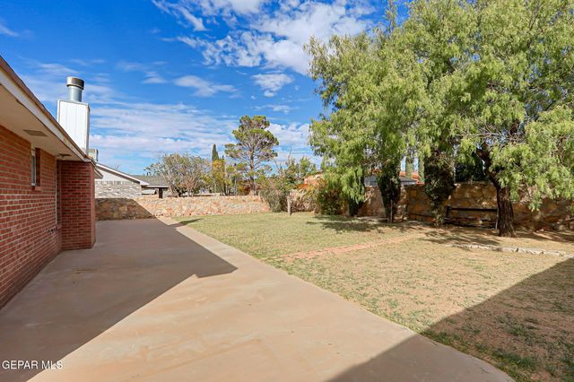 156 Lago Grande Dr Drive, Horizon City, TX 79928