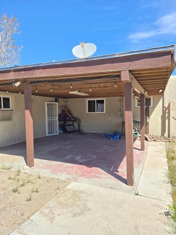 421 57th Street SW, Albuquerque, NM 87121