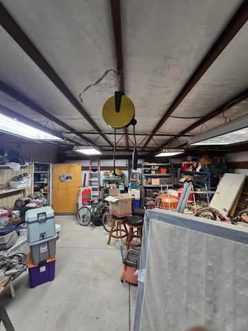 421 57th Street SW, Albuquerque, NM 87121