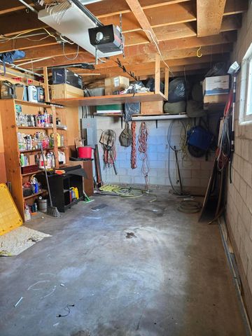 421 57th Street SW, Albuquerque, NM 87121