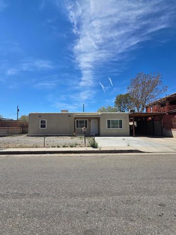 421 57th Street SW, Albuquerque, NM 87121