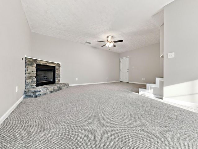 516 Collins, Frankfort, KY 40601