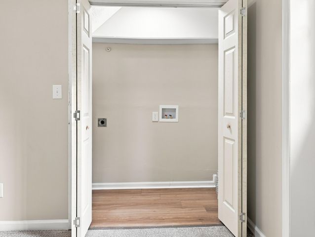 516 Collins, Frankfort, KY 40601