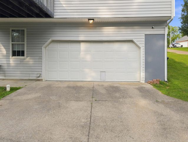 516 Collins, Frankfort, KY 40601
