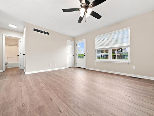 516 Collins, Frankfort, KY 40601