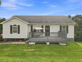 516 Collins, Frankfort, KY 40601