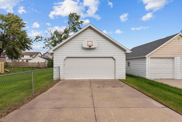 354 OAK STREET, Menasha, WI 54952