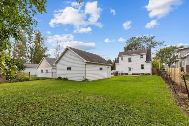 354 OAK STREET, Menasha, WI 54952