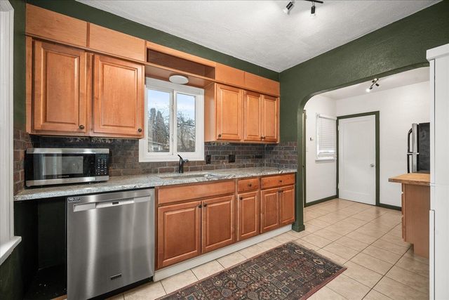 12603 E Main Ave, Spokane Valley, WA 99216