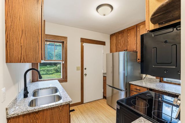 1812 Minnehaha Avenue E, Saint Paul, MN 55119