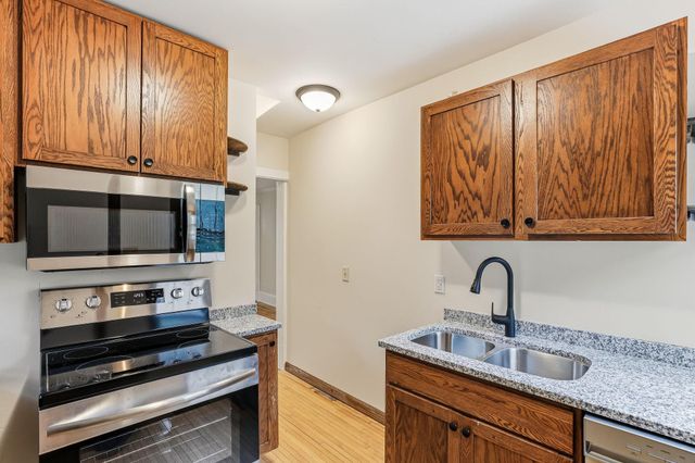 1812 Minnehaha Avenue E, Saint Paul, MN 55119