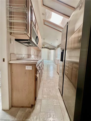 1295 S Cawston 429, Hemet, CA 92545
