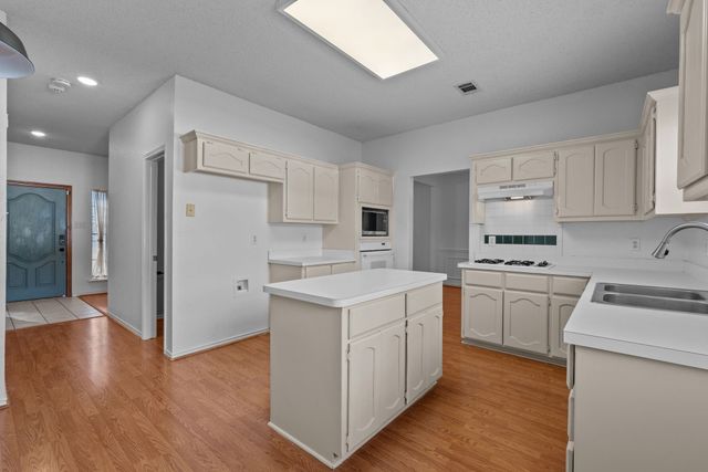 1105 Hall Drive, Wylie, TX 75098