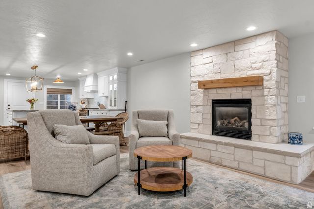 1934 N TUSCANY CIR, Pleasant Grove, UT 84062