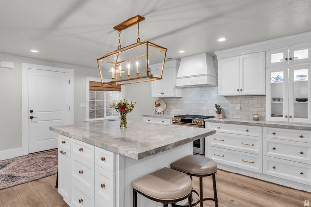 1934 N TUSCANY CIR, Pleasant Grove, UT 84062