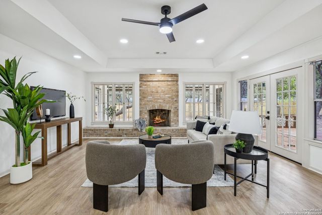 320 El Portal, San Antonio, TX 78232