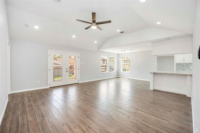 3201 Nebraska Street, Baytown, TX 77520