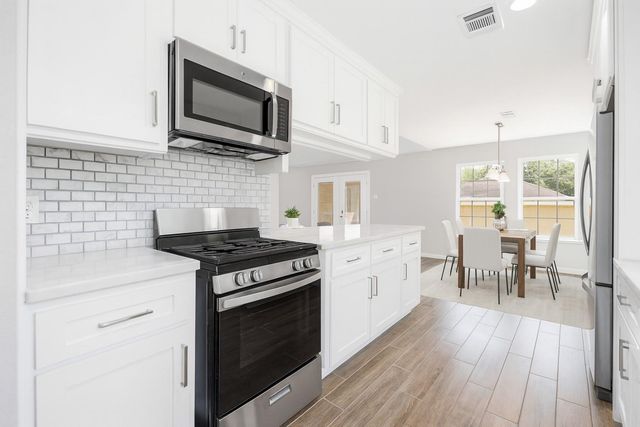 3201 Nebraska Street, Baytown, TX 77520