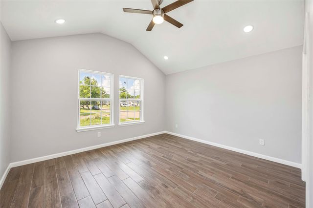 3201 Nebraska Street, Baytown, TX 77520