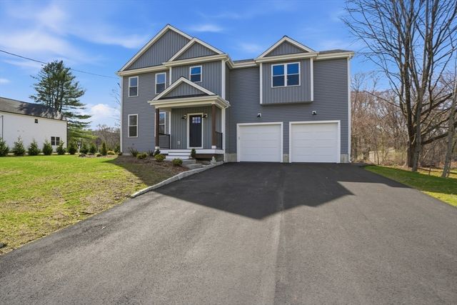 12 Valley Run Dr, Attleboro, MA 02703