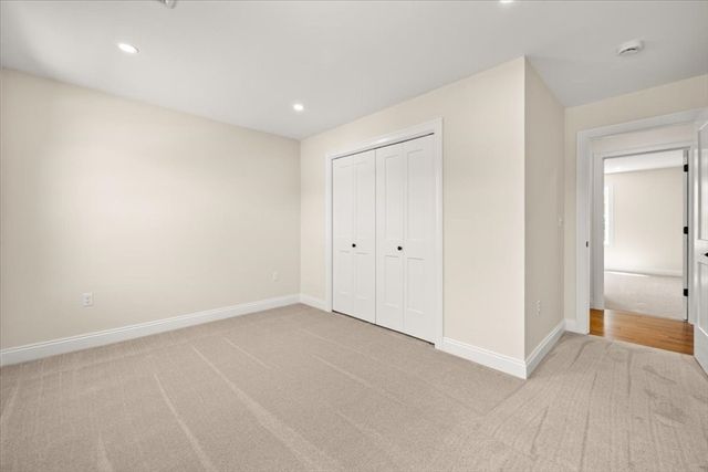 12 Valley Run Dr, Attleboro, MA 02703